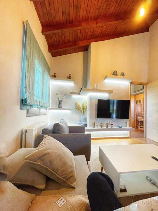 Kathiana Cozy Apartment Екстер'єр фото