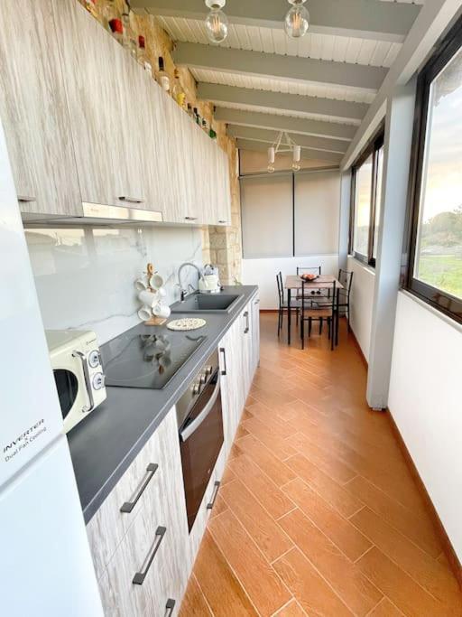 Kathiana Cozy Apartment Екстер'єр фото
